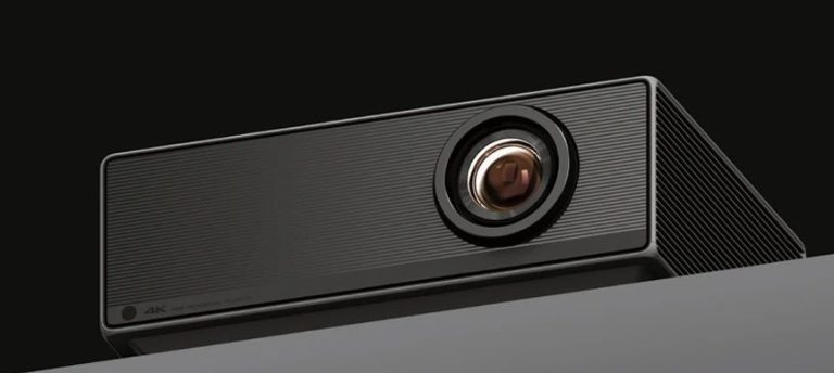 XGIMI commercial projector lineup: S70, S80, X85 series front view