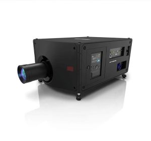 Why is DLP projection technology becoming more popular in the education industry