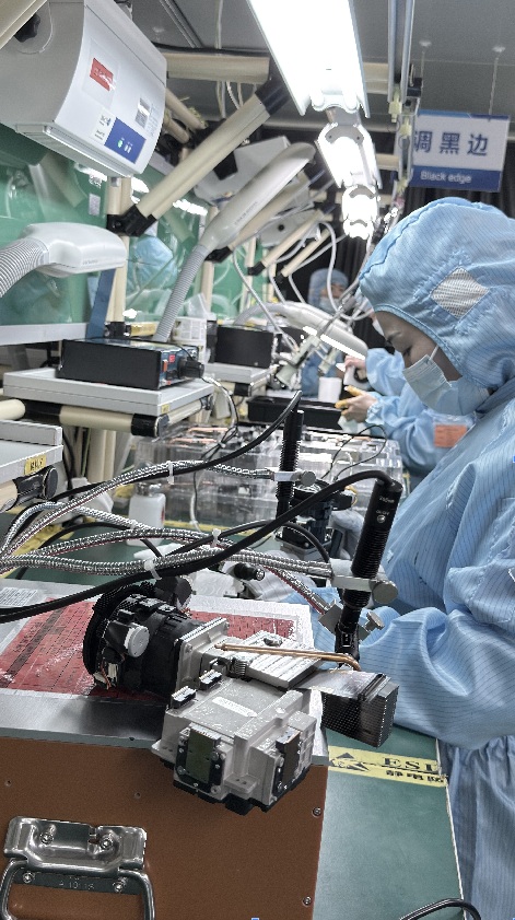 How to Choose a Reliable DLP Projector Factory in China