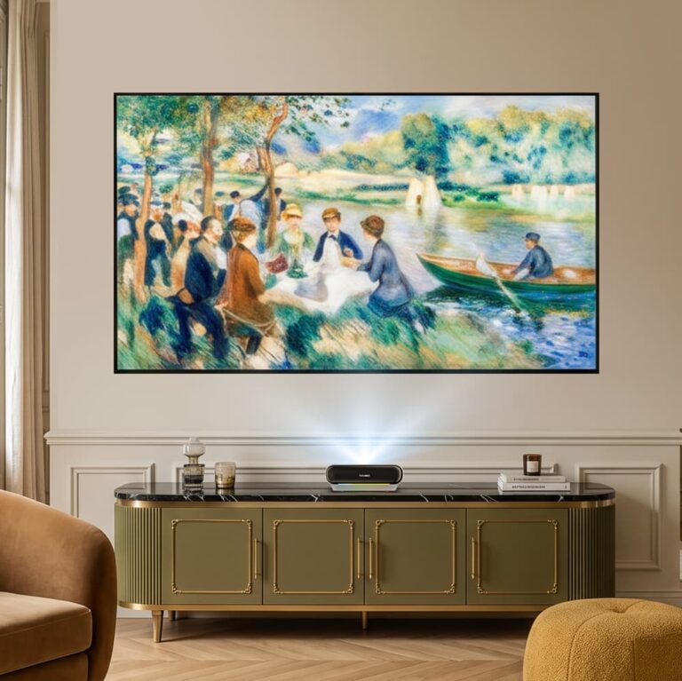 Ultra short throw projectors