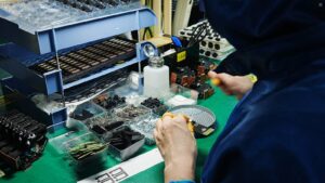 Projector Tech Blog: chinese dlp projector factory Guide 7 How Much Does It Cost to Start a Portable Projector Brand